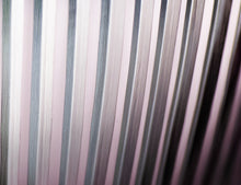 Lade das Bild in den Galerie-Viewer, SANSIBAR - rubin, Flasche 260 mm, Linienschliff